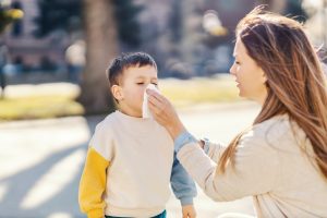 Tosse infantil: Cuidados e como tratar